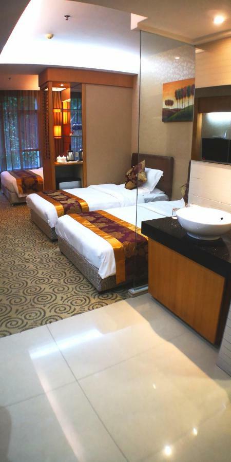 Jingdu Hotel Куанжоу Екстериор снимка