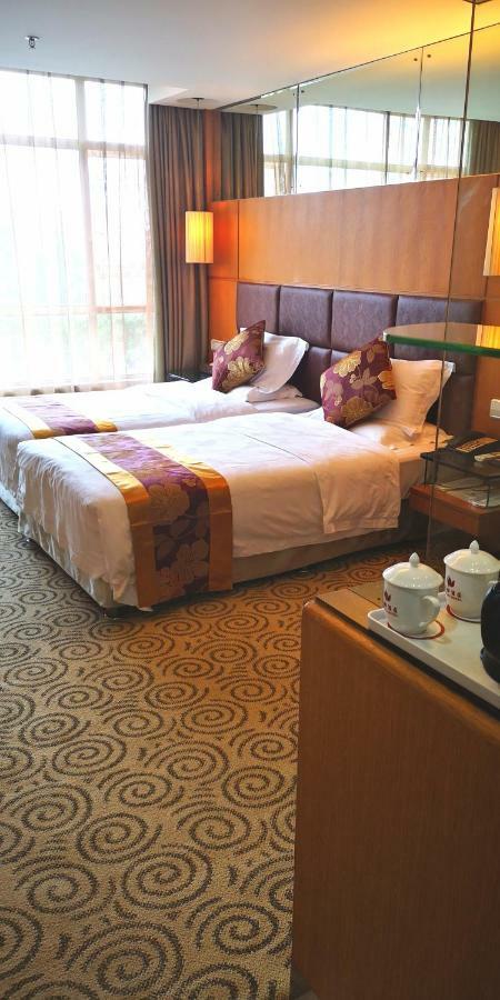 Jingdu Hotel Куанжоу Екстериор снимка