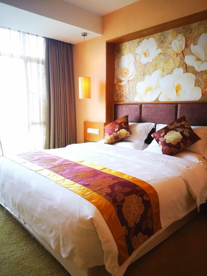 Jingdu Hotel Куанжоу Екстериор снимка