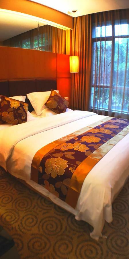 Jingdu Hotel Куанжоу Екстериор снимка
