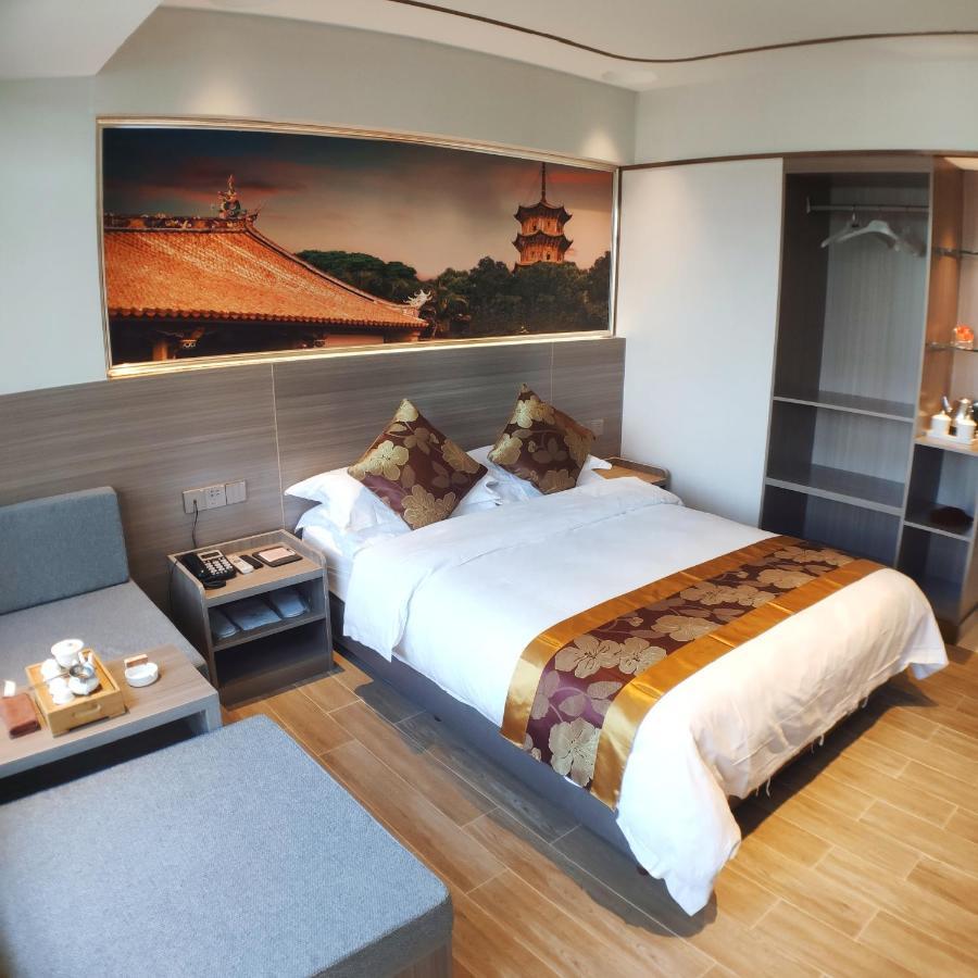 Jingdu Hotel Куанжоу Екстериор снимка